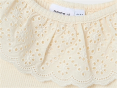 Name It buttercream top